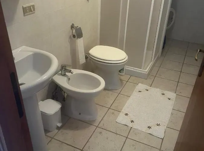 Stunning Views, 2-bed In Apartamento